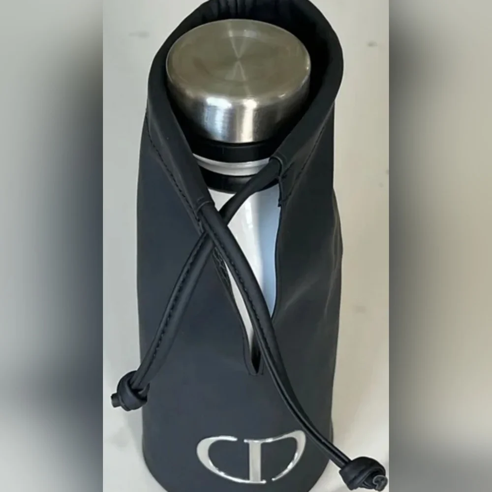 CHRISTIAN DIOR Trousse POUCH NWT - Picture 2 of 9